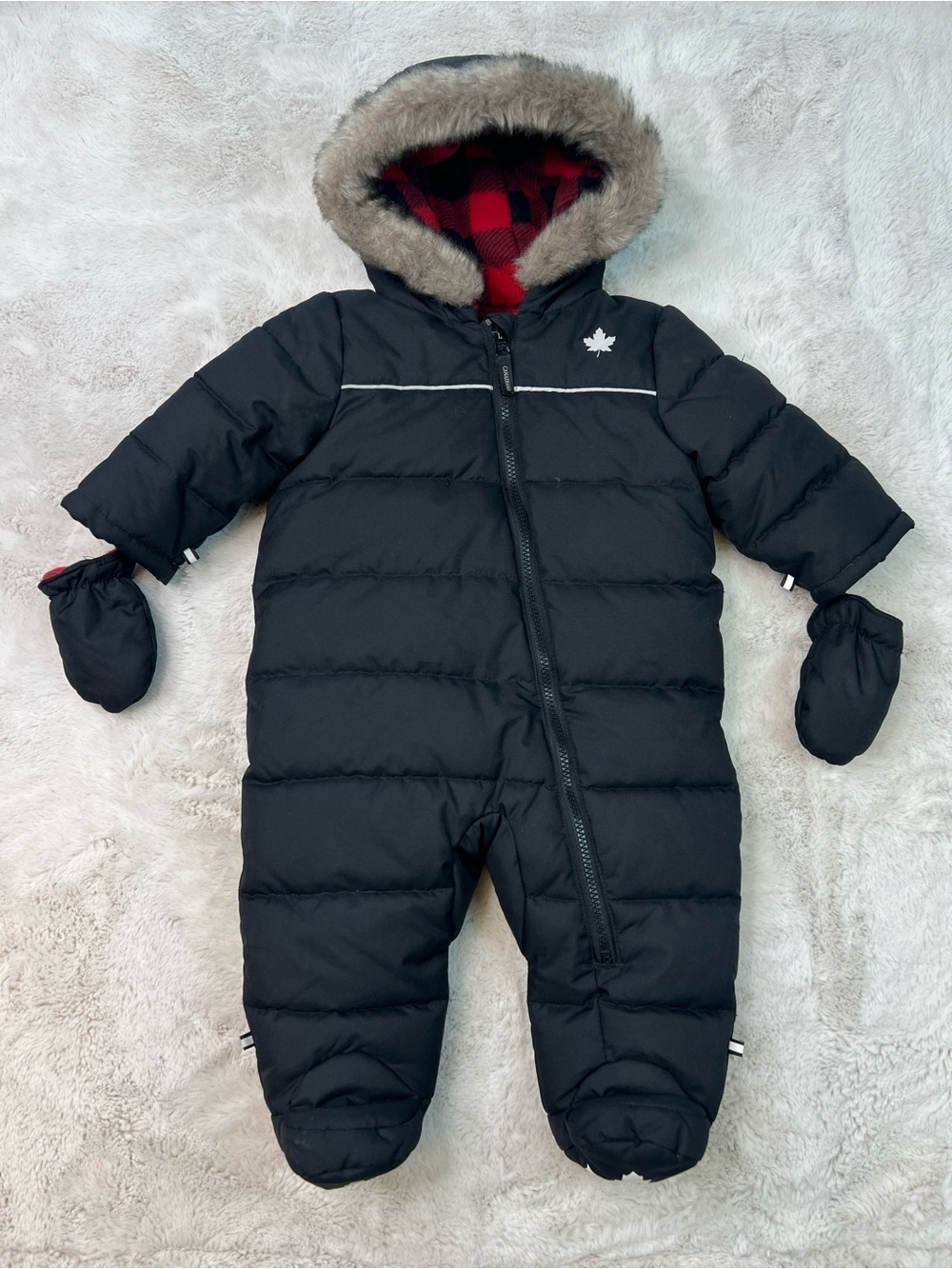 Canadiana Snowsuit Baby 6-12 Months One Piece Faux Fur Hood Fleece Lined Black